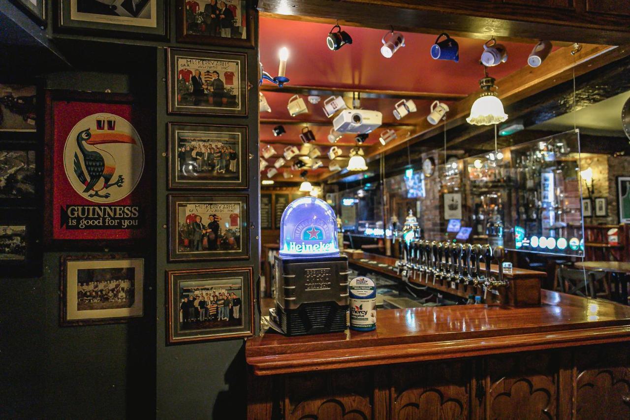 Muskerry Arms Bar And B&B Blarney Dış mekan fotoğraf