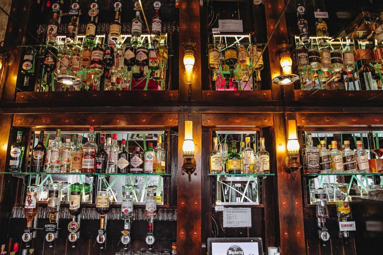 Muskerry Arms Bar And B&B Blarney Dış mekan fotoğraf