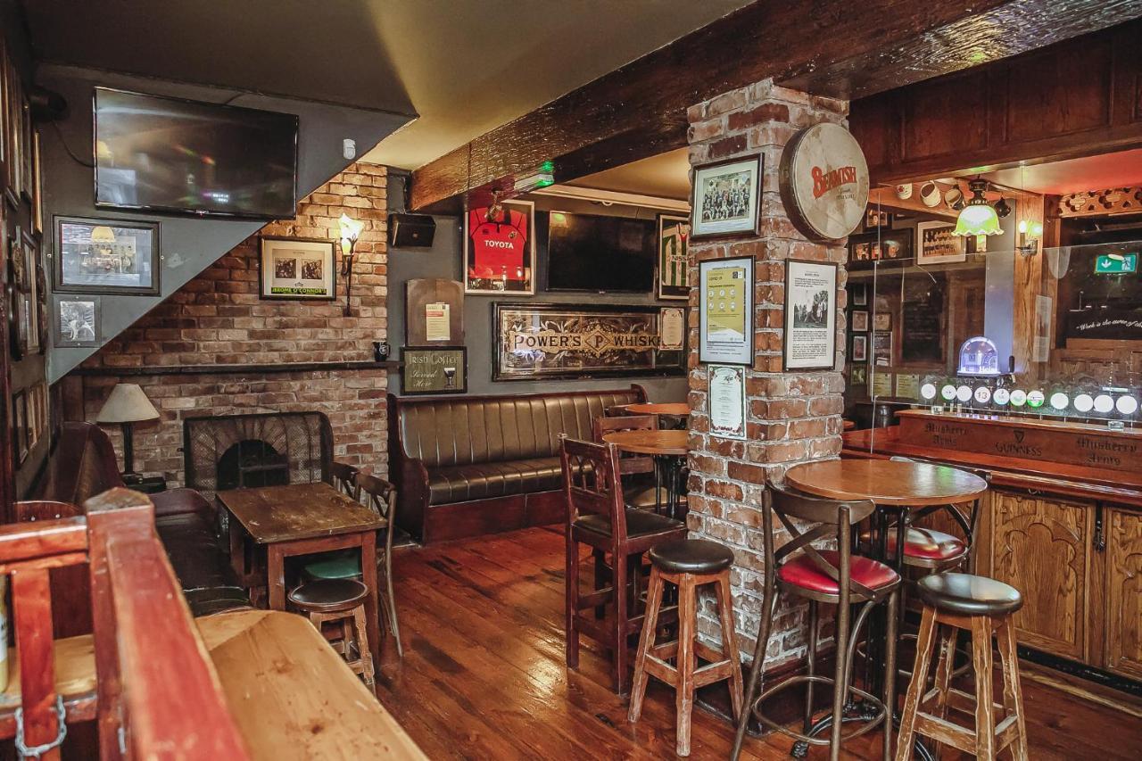 Muskerry Arms Bar And B&B Blarney Dış mekan fotoğraf