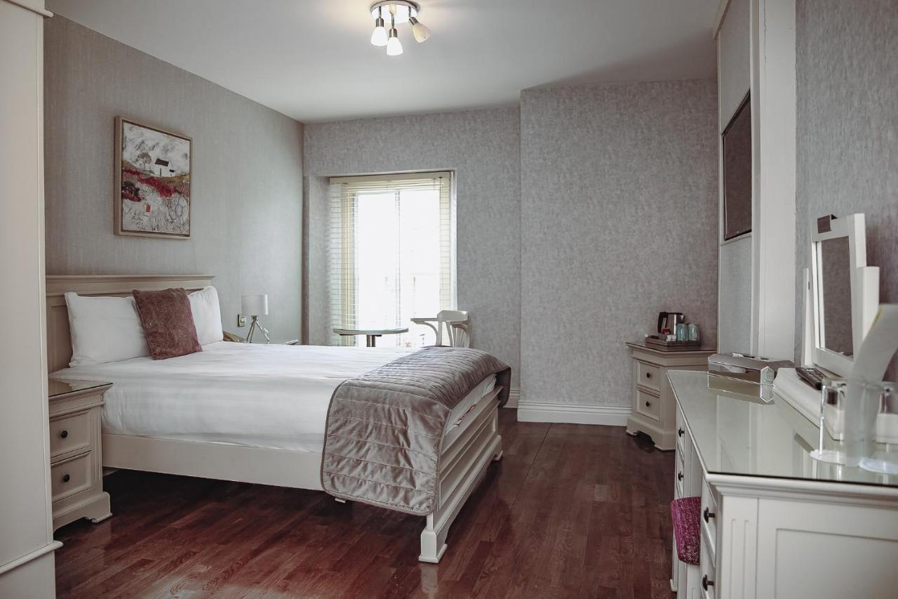 Muskerry Arms Bar And B&B Blarney Dış mekan fotoğraf